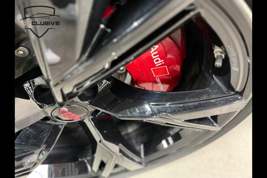 Audi RS6 QUATTRO Ceramic/Pano/Carbon/Alcantara/Akrapovic