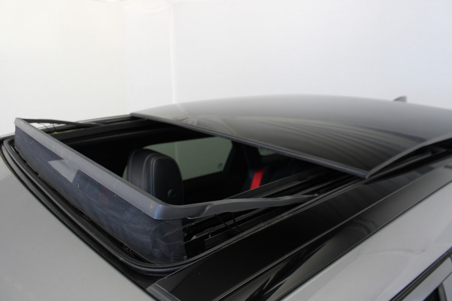 Land Rover Range Rover Velar 2.0 I4 AWD HSE |Pano|sterrenhemel