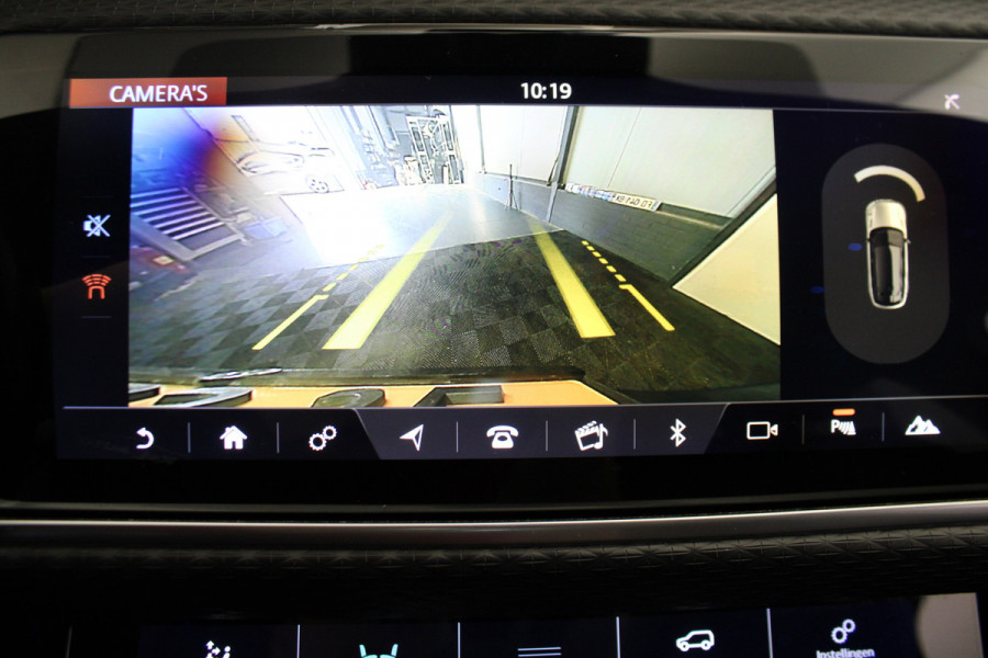 Land Rover Range Rover Velar 2.0 I4 AWD HSE |Pano|sterrenhemel