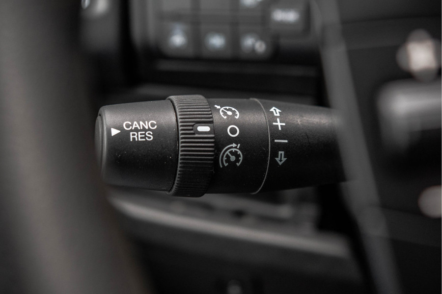 Peugeot Boxer 330 2.2 BlueHDi 120 L2H2 Premium | Camera | Cruise | Navi | Airco | Trekhaak