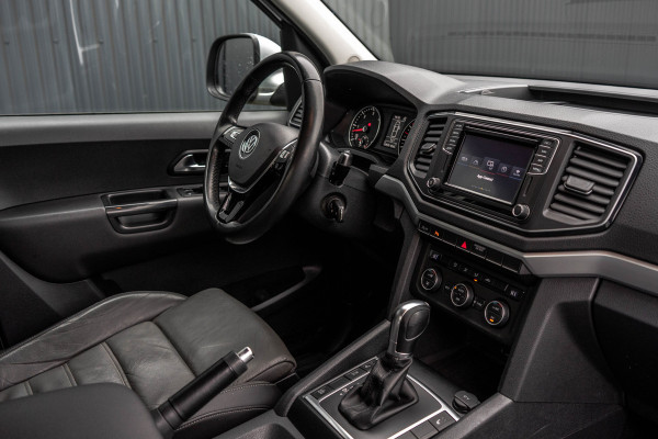 Volkswagen Amarok 3.0 TDI V6 L2H1 | 4Motion | DC | Highline | 225 PK | LED | Camera | Cruise | PDC | Trekhaak | Airco