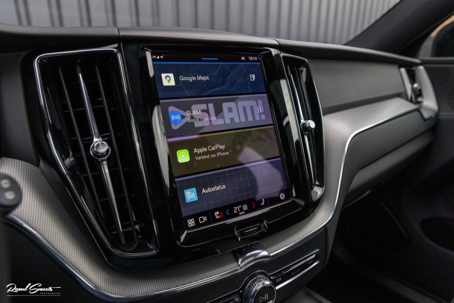 Volvo XC60 2.0 T6 Plug-in hybrid AWD R-Design | Panorama dak | Memory | Cruise control |