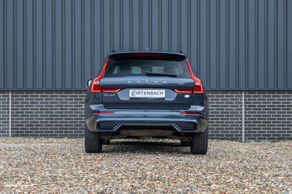 Volvo XC60 2.0 T6 Plug-in hybrid AWD R-Design | Panorama dak | Memory | Cruise control |