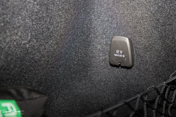 Volvo XC60 2.0 T6 Plug-in hybrid AWD R-Design | Panorama dak | Memory | Cruise control |