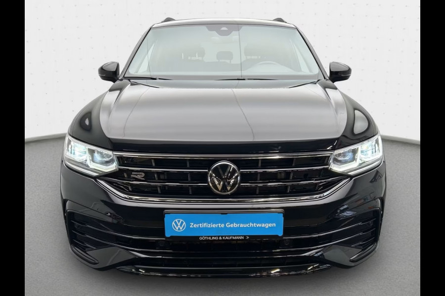 Volkswagen Tiguan 1.4 TSI eHybrid R-Line BLACK ST. ** IQ LIGHT, VIRTUAL, PANORAMA, TREKH, 19-inch LMV ** 1e EIG - UNFALLFREI ** ** INFORMEER OOK NAAR ONZE AANTREKKELIJKE FINANCIAL-LEASE TARIEVEN **