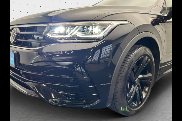 Volkswagen Tiguan 1.4 TSI eHybrid R-Line BLACK ST. ** IQ LIGHT, VIRTUAL, PANORAMA, TREKH, 19-inch LMV ** 1e EIG - UNFALLFREI ** ** INFORMEER OOK NAAR ONZE AANTREKKELIJKE FINANCIAL-LEASE TARIEVEN **