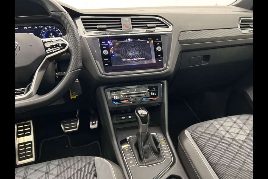 Volkswagen Tiguan 1.4 TSI eHybrid R-Line BLACK ST. ** IQ LIGHT, VIRTUAL, PANORAMA, TREKH, 19-inch LMV ** 1e EIG - UNFALLFREI ** ** INFORMEER OOK NAAR ONZE AANTREKKELIJKE FINANCIAL-LEASE TARIEVEN **