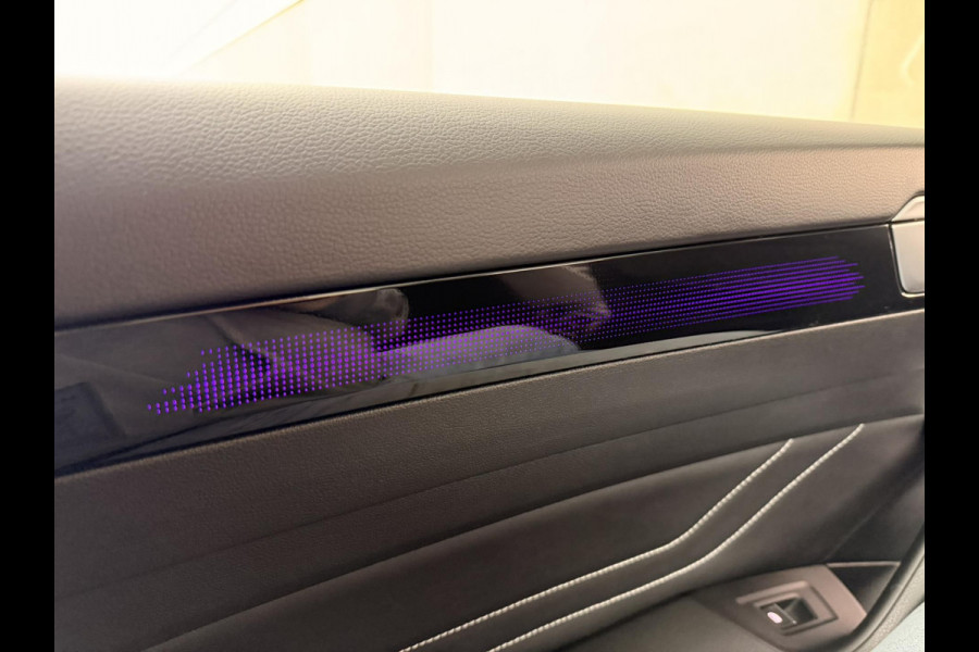 Volkswagen Arteon 1.4 TSI eHybrid R-Line Pano Leder Massage IQ 19'' HUD 360 Standkachel Shooting Brake