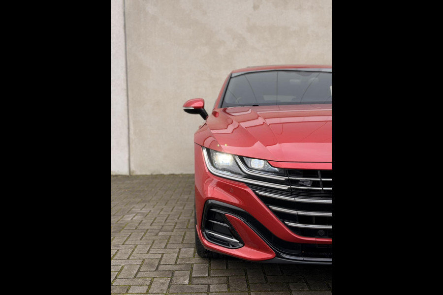 Volkswagen Arteon 1.4 TSI eHybrid R-Line Pano Leder Massage IQ 19'' HUD 360 Standkachel Shooting Brake