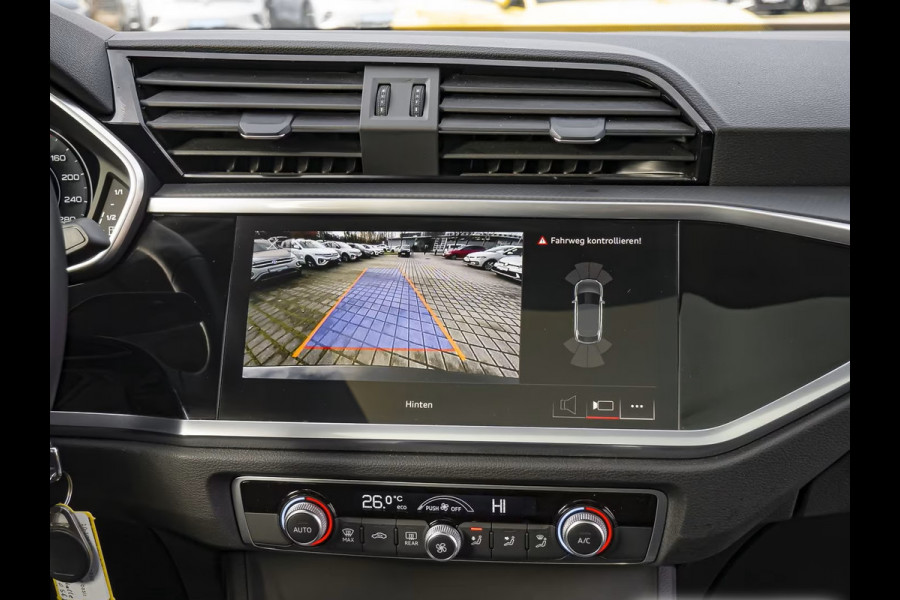 Audi Q3 Sportback 45 TFSI e ** LED, LEDER/ALC, VIRTUAL, PANORAMA, SONOS SOUND, 19-inch LMV ** 1e EIG - Slechts 40.333km. ** ** INFORMEER OOK NAAR ONZE AANTREKKELIJKE FINANCIAL-LEASE TARIEVEN **