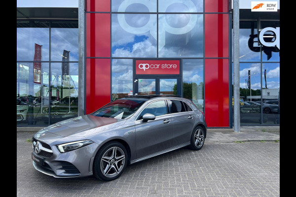 Mercedes-Benz A-Klasse 250 e Business Solution AMG Limited