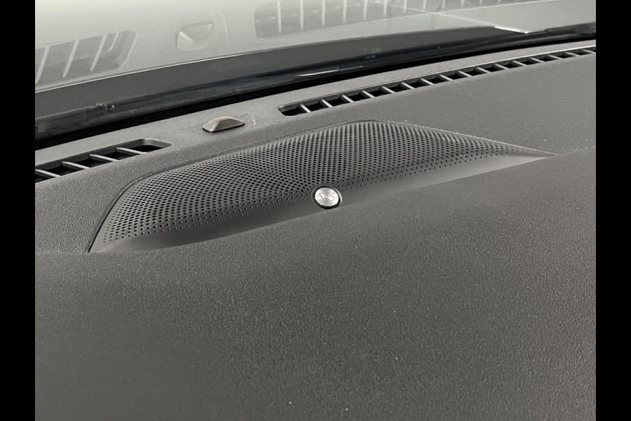 Ford Kuga 2.5 PHEV ST-line Open dak | Adapt. Cruise | B&O | Achteruitrij camera | Stuur-/stoelverwarming | Head-up | Carplay