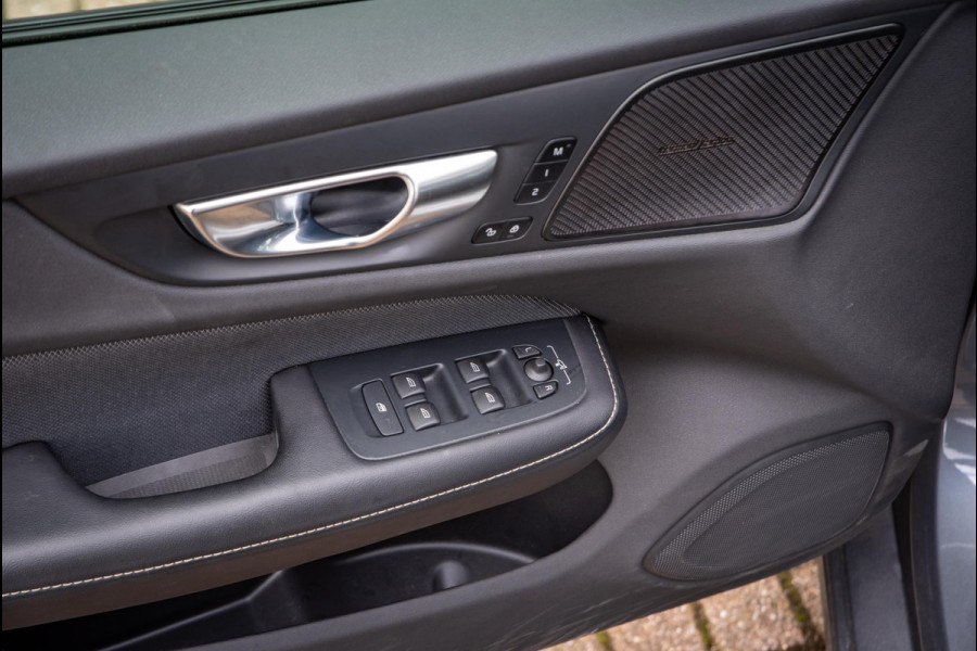 Volvo V60 2.0 T8 AWD Polestar Engineered Panodak HUD Adapt. cruise Stuurverw. Camera