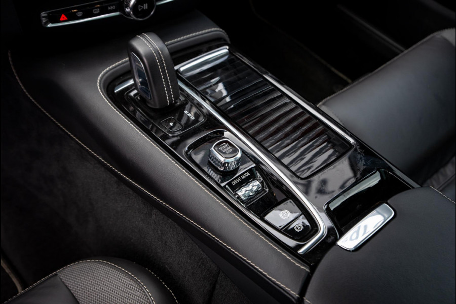 Volvo V60 2.0 T8 AWD Polestar Engineered Panodak HUD Adapt. cruise Stuurverw. Camera