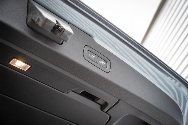 Volvo V60 2.0 T8 AWD Polestar Engineered Panodak HUD Adapt. cruise Stuurverw. Camera