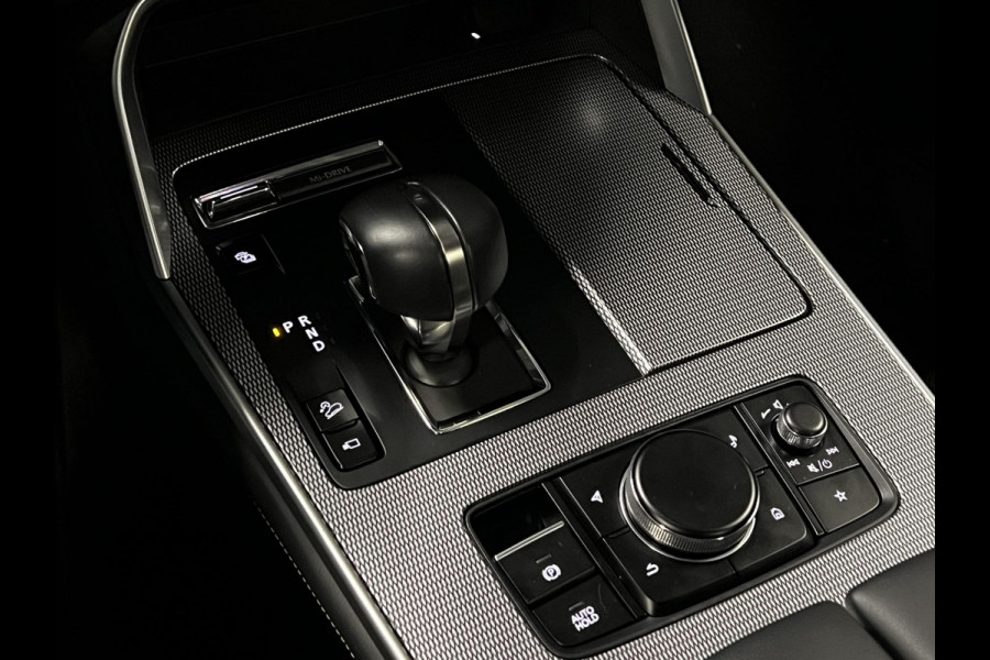 Mazda CX-60 2.5 e-SkyActiv PHEV Homura Trekhaak | Open dak | Adapt. cruise | 360 camera | Stoelventilatie | Stoel-/stuurverwarming | Head-up