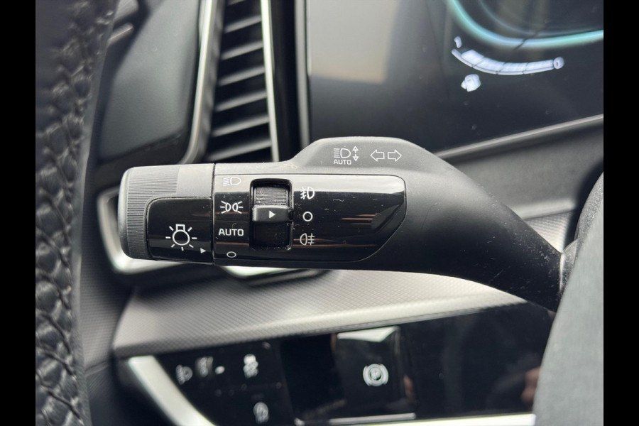 Kia Sportage 1.6 T-GDi MHEV DynamicLine | Stoel + Stuurverwarming, Parkeersensoren, Groot scherm, Adaptive cruise control, 1.650KG Trekgewich