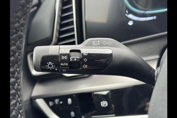 Kia Sportage 1.6 T-GDi MHEV DynamicLine | Stoel + Stuurverwarming, Parkeersensoren, Groot scherm, Adaptive cruise control, 1.650KG Trekgewich
