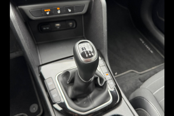Kia Sportage 1.6 T-GDi MHEV DynamicLine | Stoel + Stuurverwarming, Parkeersensoren, Groot scherm, Adaptive cruise control, 1.650KG Trekgewich