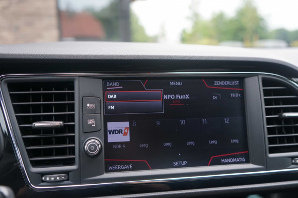 Seat Leon ST Leon 2.0 TSI Cupra 300 4Drive/JDStage1/Pano/Schalen/DCC/ACC