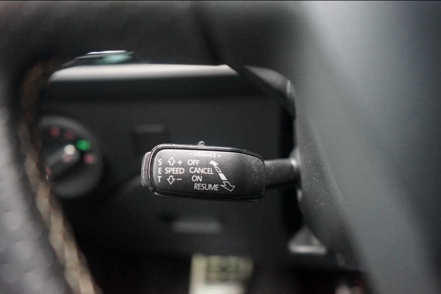 Seat Leon ST Leon 2.0 TSI Cupra 300 4Drive/JDStage1/Pano/Schalen/DCC/ACC