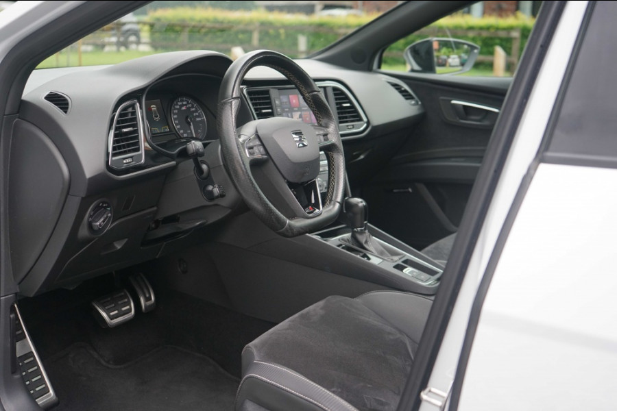 Seat Leon ST Leon 2.0 TSI Cupra 300 4Drive/JDStage1/Pano/Schalen/DCC/ACC