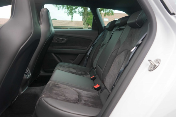 Seat Leon ST Leon 2.0 TSI Cupra 300 4Drive/JDStage1/Pano/Schalen/DCC/ACC