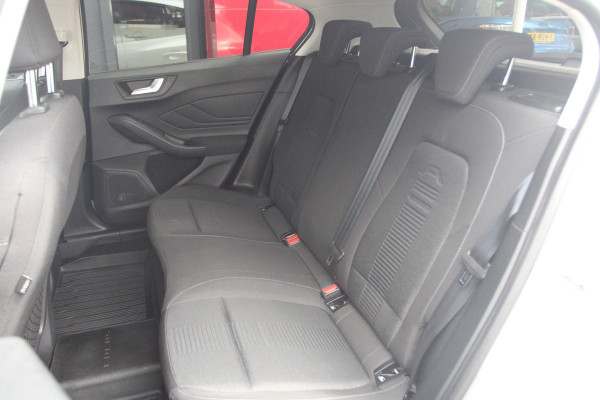 Ford Focus 1.0 EcoBoost Active Business | Trekhaak | Winterpack!