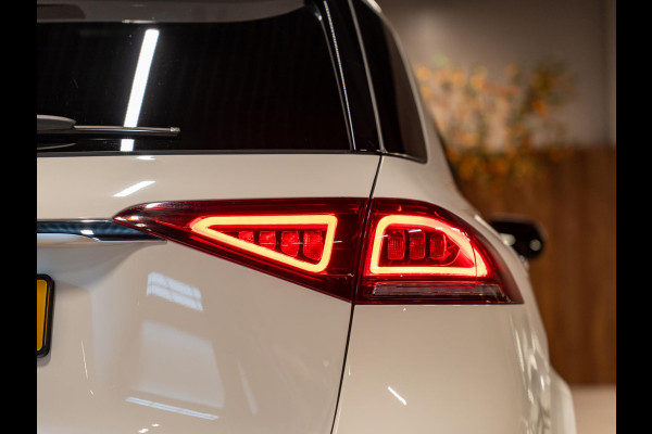 Mercedes-Benz GLE 350 e 4MATIC Premium Plus AMG Line, Pano, Night Pakket, Burmester, 360 Cam, Luchtvering, Ambiënte Light