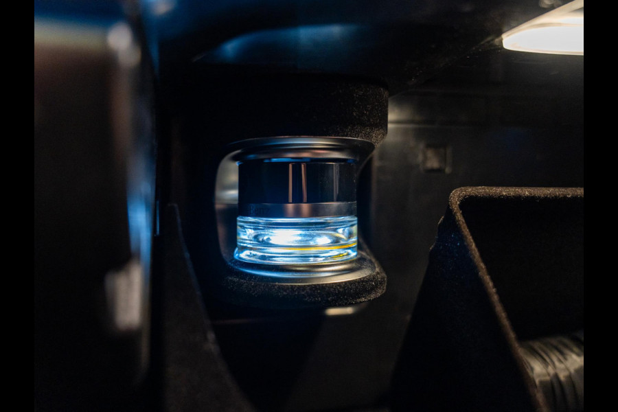 Mercedes-Benz GLE 350 e 4MATIC Premium Plus AMG Line, Pano, Night Pakket, Burmester, 360 Cam, Luchtvering, Ambiënte Light