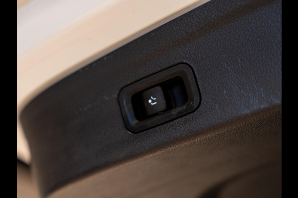 Mercedes-Benz GLE 350 e 4MATIC Premium Plus AMG Line, Pano, Night Pakket, Burmester, 360 Cam, Luchtvering, Ambiënte Light