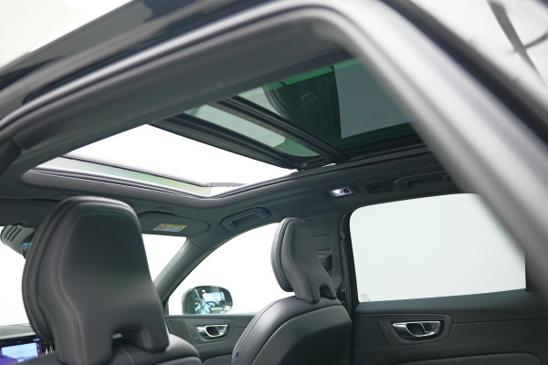 Volvo XC60 2.0 Recharge T8 AWD R-Design |Bomvoll|Pano|360 Camera|Luchtvering|Trekhaak|H&K|HUD|