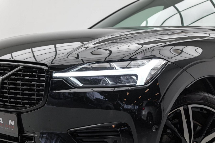 Volvo XC60 2.0 Recharge T8 AWD R-Design |Bomvoll|Pano|360 Camera|Luchtvering|Trekhaak|H&K|HUD|
