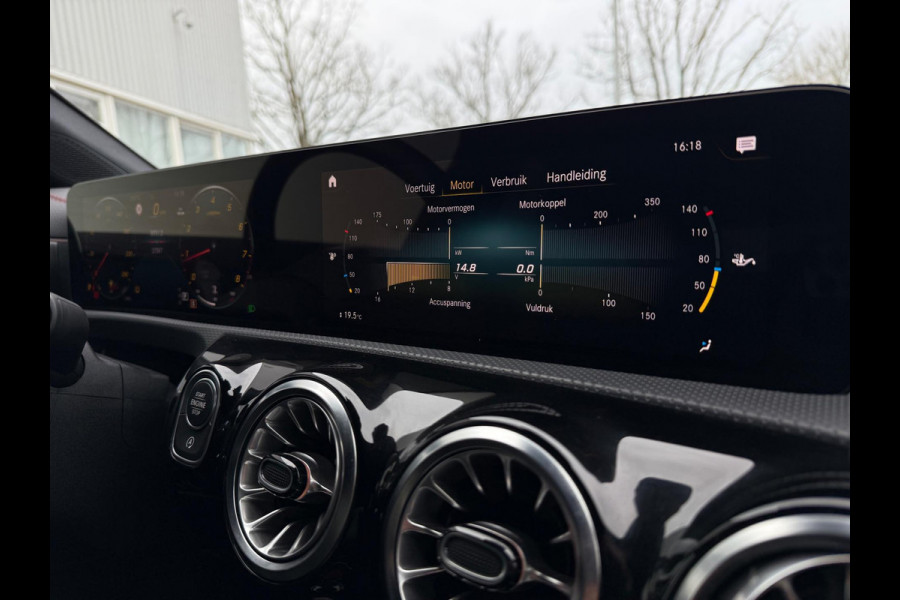 Mercedes-Benz CLA-Klasse Shooting Brake 200 AMG Line