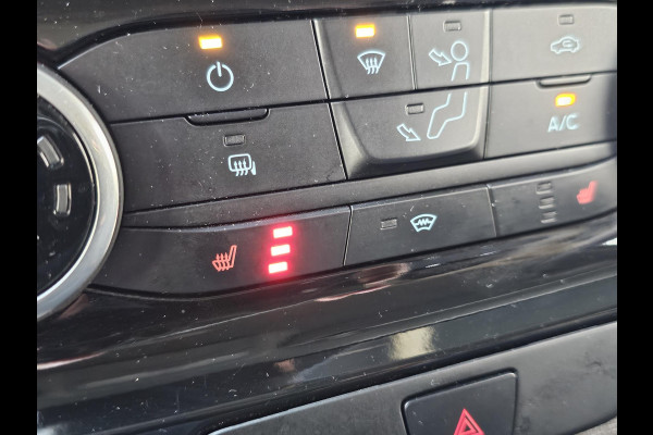 Ford Transit Custom 320 2.0 TDCI L1H1 Sport 185pk Automaat| Bi-Xenon | Achteruitrijcamera | Stoel + Voorruit verwarming | 3 zits | Verlengde Fabrieksgarantie t/m 02/2027