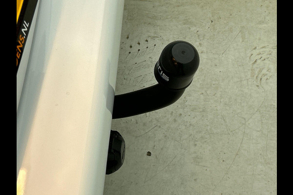 Peugeot Partner 1.5 BlueHDi 100PK L1 Airco Navi Parkeersensoren Trekhaak Camera