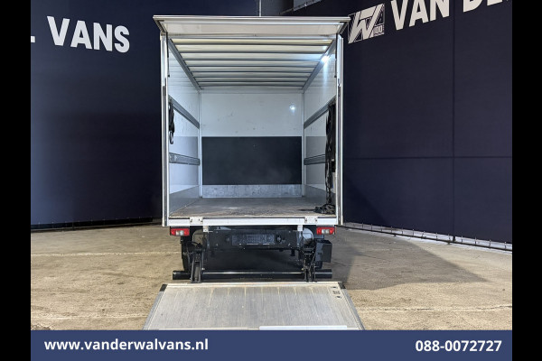 Volkswagen Crafter 2.0 TDI 141pk Bakwagen Laadklep Euro6 Airco | Camera | Apple Carplay Cruisecontrol, Bijrijdersbank