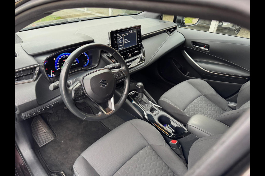 Suzuki Swace Toyota Corolla 1.8 Hybrid Style | Dodehoekherkenning, Parkeersensoren, Keyless, Stoel + Stuurverwarming, CarPlay