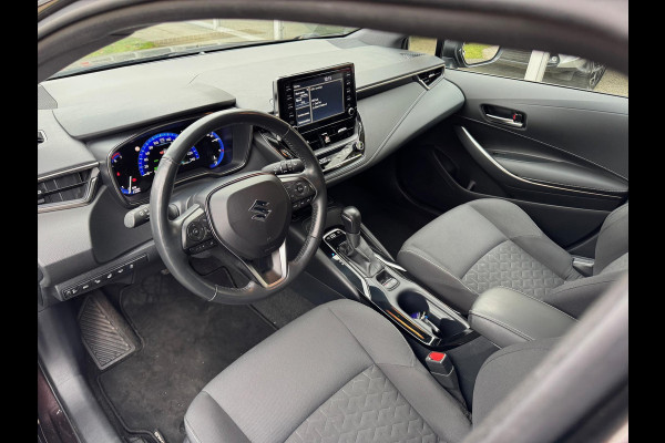 Suzuki Swace Toyota Corolla 1.8 Hybrid Style | Dodehoekherkenning, Parkeersensoren, Keyless, Stoel + Stuurverwarming, CarPlay