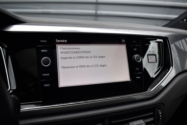 Volkswagen Polo 2.0 TSI GTI 200pk | Pano | ACC | Beats | Camera | 18'' Wielen | Stoelverwarming | CarPlay |