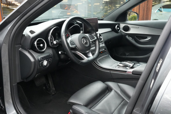 Mercedes-Benz C-Klasse 350 e AMG Luchtvering Panoramadak Cruise Stoelverw. Leer