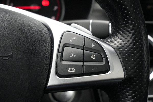 Mercedes-Benz C-Klasse 350 e AMG Luchtvering Panoramadak Cruise Stoelverw. Leer