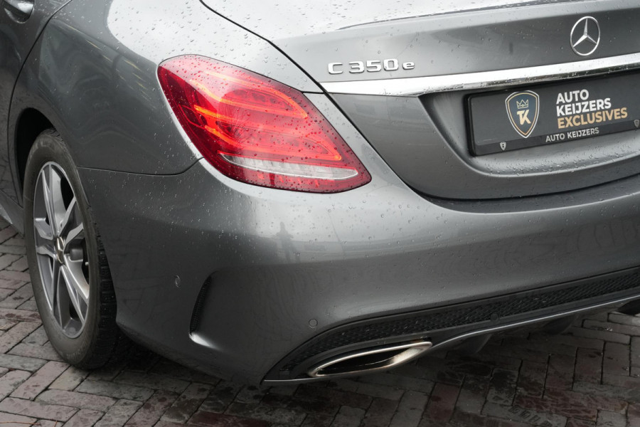 Mercedes-Benz C-Klasse 350 e AMG Luchtvering Panoramadak Cruise Stoelverw. Leer