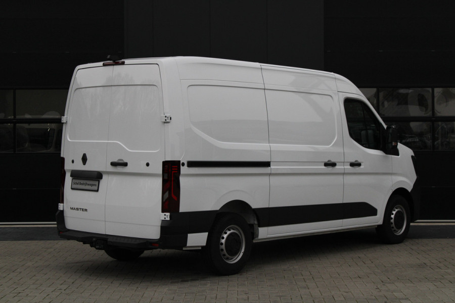 Renault Master T35 2.0 dCi 130 L2H2 Extra 131pk - Camera - Cruise - Trekhaak - PDC - Rijklaar