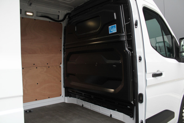 Renault Master T35 2.0 dCi 130 L2H2 Extra 131pk - Camera - Cruise - Trekhaak - PDC - Rijklaar