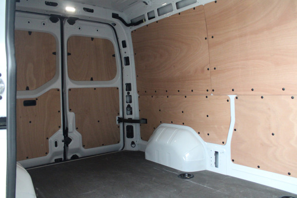 Renault Master T35 2.0 dCi 130 L2H2 Extra 131pk - Camera - Cruise - Trekhaak - PDC - Rijklaar