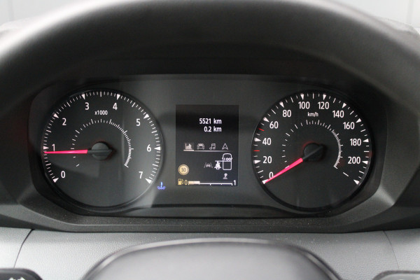 Renault Master T35 2.0 dCi 130 L2H2 Extra 131pk - Camera - Cruise - Trekhaak - PDC - Rijklaar