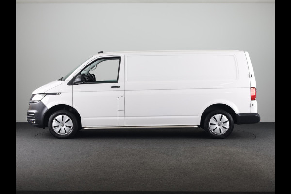 Volkswagen Transporter 2.0 TDI L2H1 28 Comfortline 110 pk | Verlengde garantie | Navigatie via App | Parkeersensoren achter | Cruise control |