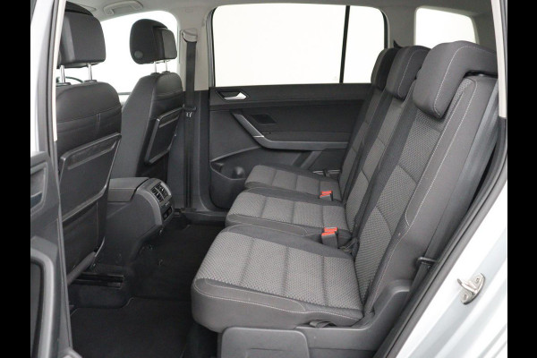 Volkswagen Touran 1.2 TSI Comfortline | Trekhaak | Camera | Navigatie | Climate control | Bluetooth | Cruise control | Parkeerhulp