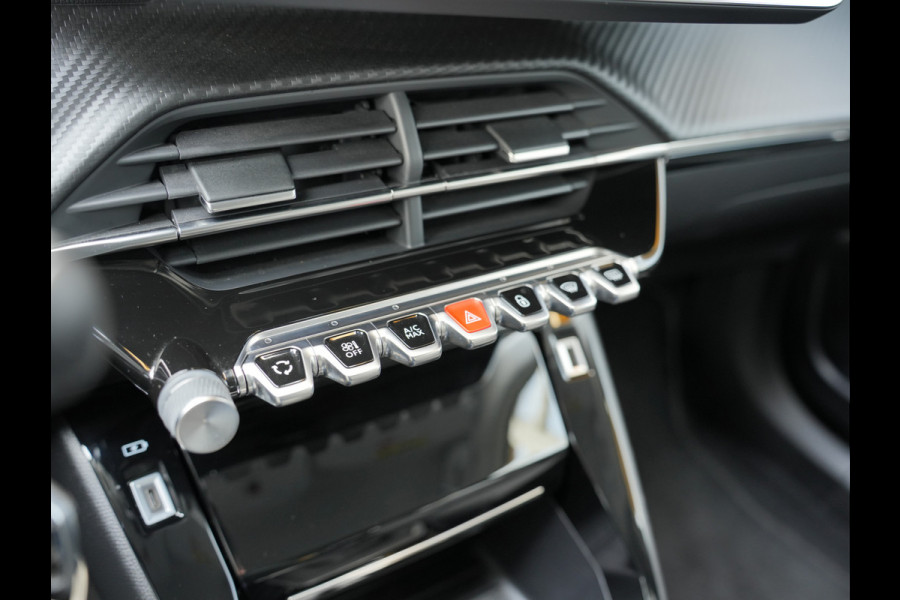 Peugeot 2008 1.2 PureTech Allure | Trekhaak | Apple carplay |